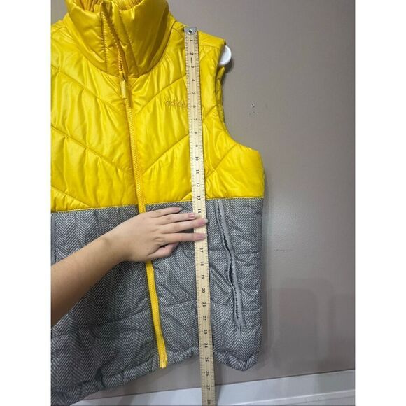 NWOT Adidas Neo Sports Padded Yellow & Gray Puffer Vest Women's Small - Picture 9 of 11